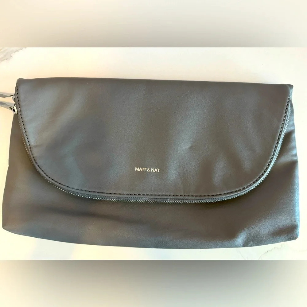 Matt & Nat Robby clutch bag zipper gray fold over purse vegan leather party hand